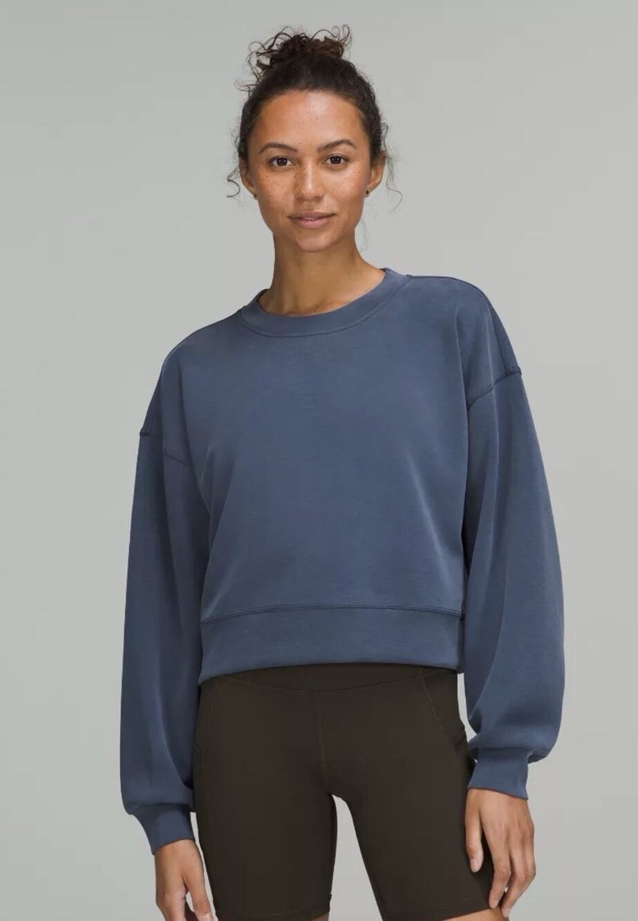 Lululemon Softstreme Perfectly Oversized Crop Crew Sweatshirt Women’s Sz 10